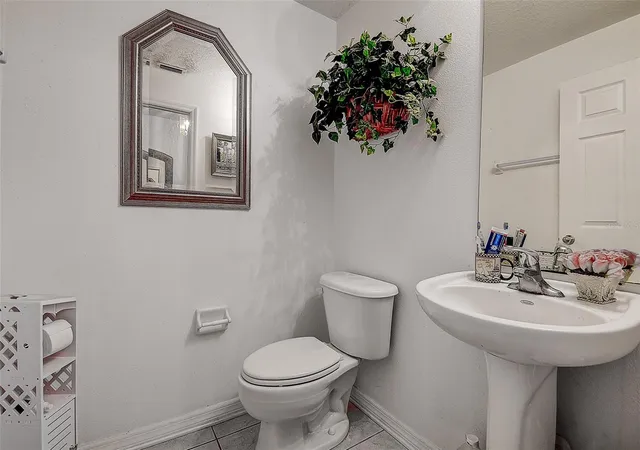 Photo 3 of Townhouse for sale at 14985 Alan Ct, Largo, FL 33771 | MLS# TB8499103 | Listing updated on 2026-09-24