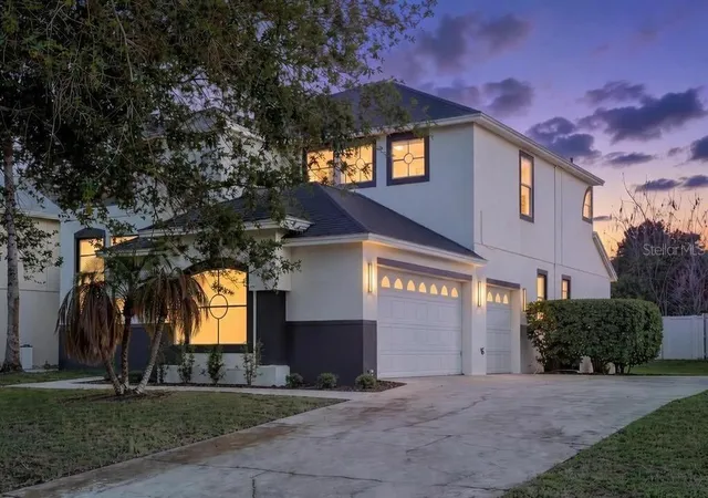 Photo 3 of Single family home for sale at 14927 Faversham Cir, Orlando, FL 32826 | MLS# O6400338 | Listing updated on 2026-10-07