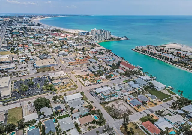 Homes for sale in St Pete Beach, FL | 7691 Coquina Wy, St Pete Beach, FL 33706 | MLS# TB8499113