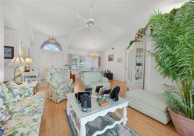 4th image of 184 Mark Twain Ln, Rotonda West, FL 33947 | MLS# A4690552