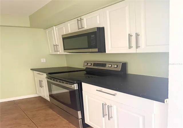 Homes for sale in Casselberry, FL | 1000 Lake Of The Woods Blvd #101B, Casselberry, FL 32730 | MLS# S5148117