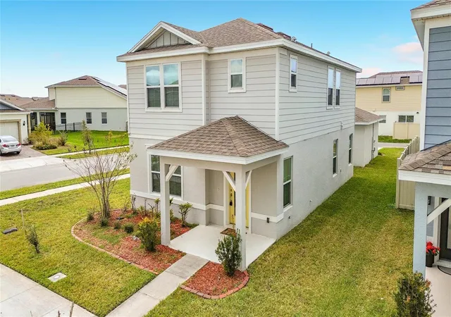 Photo 1 of Single family home for sale at 1823 Summer Serenity Dr, Kissimmee, FL 34744 | MLS# O6400356 | Listing updated on 2026-08-05