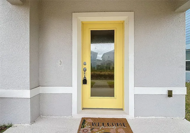 Photo 3 of Single family home for sale at 1823 Summer Serenity Dr, Kissimmee, FL 34744 | MLS# O6400356 | Listing updated on 2026-08-05