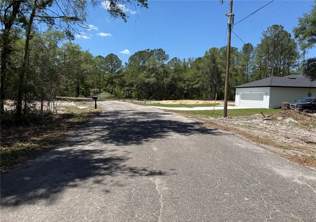 Photo 3 of Land for sale at Fischer Ln Ct, Ocklawaha, FL 32179 | MLS# OM723040 | Listing updated on 2026-04-18