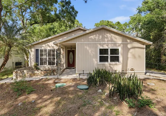 Homes for sale in Tampa, FL | 12301 Memorial Hwy, Tampa, FL 33635 | MLS# TB8499188