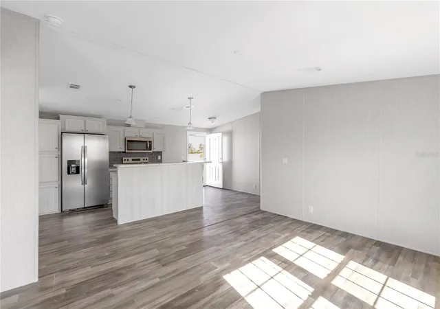 3rd image of 2107 Palma Sola Blvd #13, Bradenton, FL 34209 | MLS# A4690567