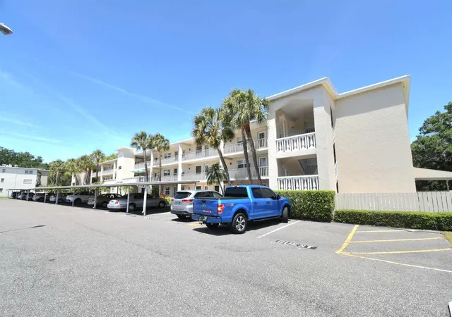 3rd image of 936 Virginia St #206, Dunedin, FL 34698 | MLS# TB8499199