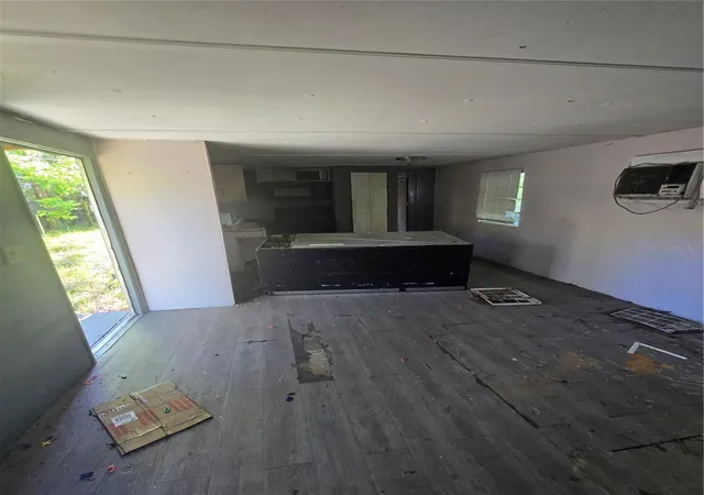 5th image of 1212 Pine St, Starke, FL 32091 | MLS# OM723047