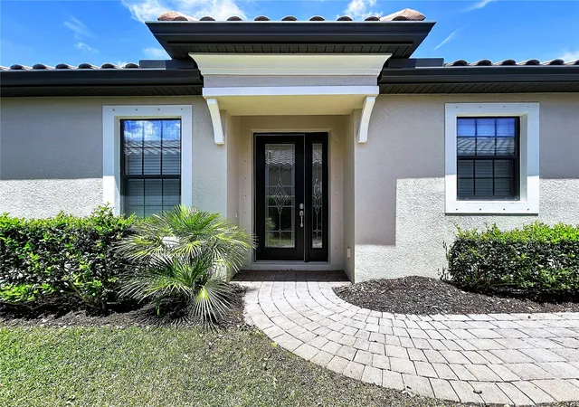 3rd image of 5102 Savona Run, Bradenton, FL 34211 | MLS# TB8499214
