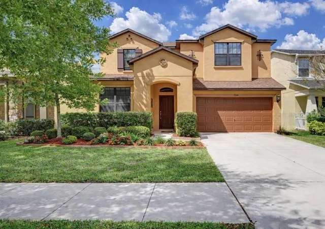 Photo 1 of Single family home for sale at 2514 Cross More St, Valrico, FL 33594 | MLS# W7884983 | Listing updated on 2026-08-10