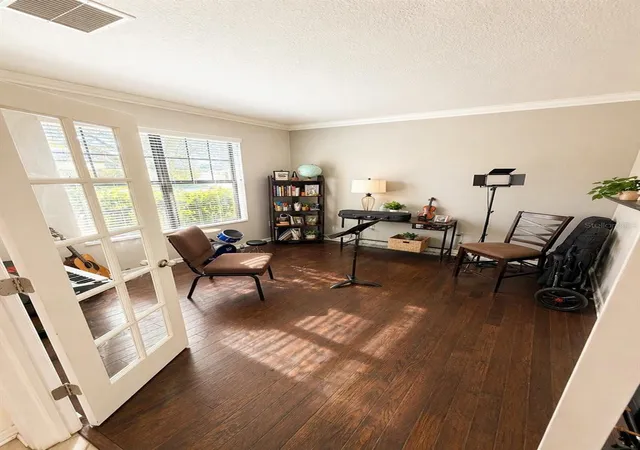 Photo 4 of Single family home for sale at 2514 Cross More St, Valrico, FL 33594 | MLS# W7884983 | Listing updated on 2026-08-10