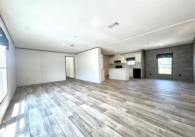 3rd image of 389 Waterview Dr, Polk City, FL 33868 | MLS# B4902239