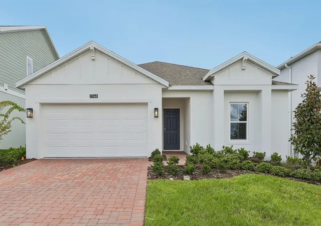 Photo 1 of Single family home for sale at 27468 Black Kite Ave, Howey In The Hills, FL 34737 | MLS# O6400419 | Listing updated on 2026-10-07