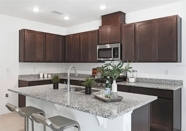 Photo 3 of Single family home for sale at 27468 Black Kite Ave, Howey In The Hills, FL 34737 | MLS# O6400419 | Listing updated on 2026-10-10