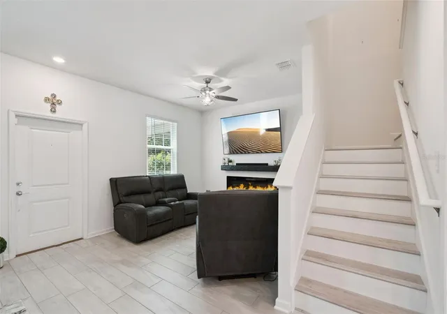 Photo 3 of Townhouse for sale at 15755 Water Spring Blvd, Winter Garden, FL 34787 | MLS# O6400420 | Listing updated on 2026-08-30