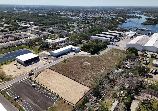 8th image of 1484 North Bend Dr, Tarpon Springs, FL 34689 | MLS# TB8499273