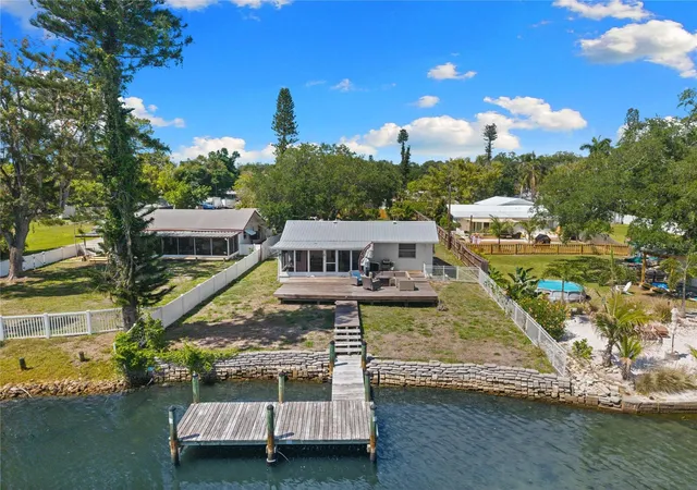 Photo 2 of Single family home for sale at 704 69th Avenue W, Bradenton, FL 34207 | MLS# TB8499282 | Listing updated on 2026-09-03