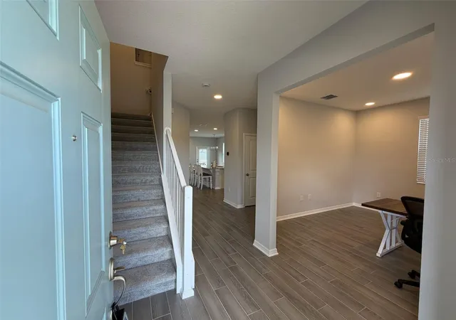 Photo 4 of Townhouse for sale at 15935 Grafton Way, Winter Garden, FL 34787 | MLS# O6400426 | Listing updated on 2026-08-17