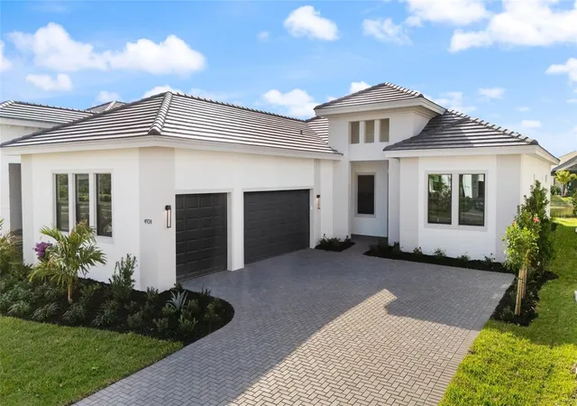 Homes for sale in Lakewood Ranch, FL | 4924 Edisto Ct, Lakewood Ranch, FL 34211 | MLS# W7884991