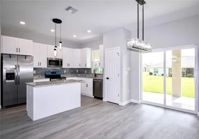 Photo 2 of Single family home for sale at 4631 Mignon Dr, Sebring, FL 33872 | MLS# O6400436 | Listing updated on 2026-07-28