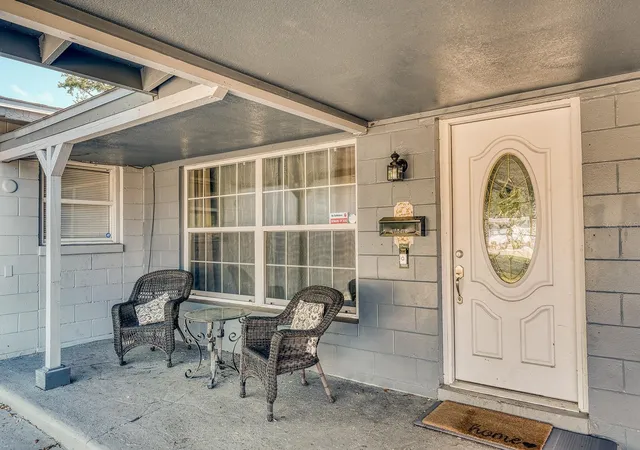 Photo 2 of Single family home for sale at 5919 Luzon Dr, Orlando, FL 32809 | MLS# O6400439 | Listing updated on 2026-08-31