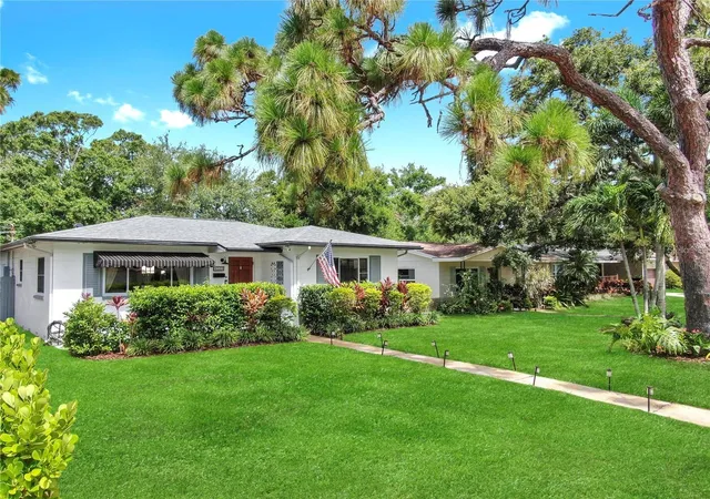 Photo 2 of Single family home for sale at 4020 Queen St N, Saint Petersburg, FL 33714 | MLS# TB8499325 | Listing updated on 2026-10-05