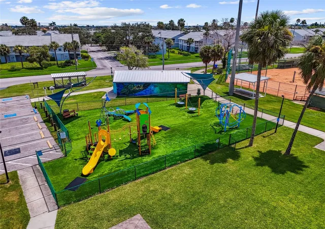 Homes for sale in Treasure Island, FL | 152 117th Ave #2, Treasure Island, FL 33706 | MLS# TB8499326