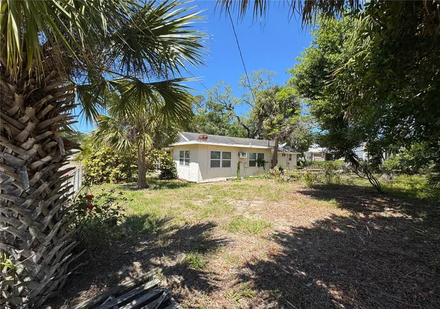 3rd image of 72 Ada St, Tarpon Springs, FL 34689 | MLS# TB8499330