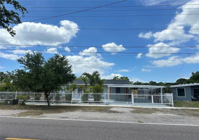 Homes for sale in Tampa, FL | 6405 S Manhattan Ave, Tampa, FL 33616 | MLS# TB8499355