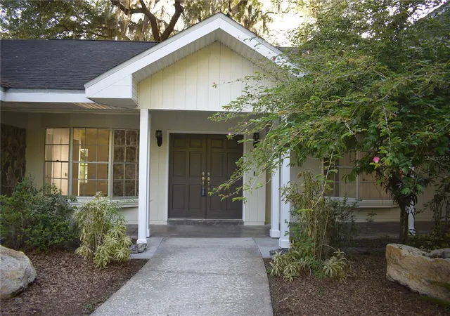 Photo 4 of Single family home for sale at 16308 Rock Lake Dr, Odessa, FL 33556 | MLS# TB8499372 | Listing updated on 2026-10-01