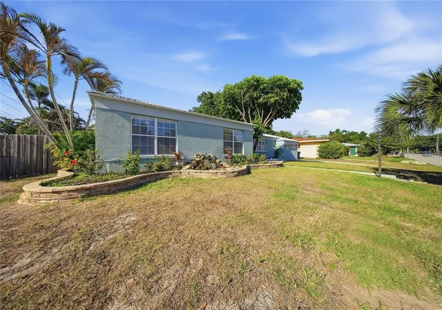 Homes for sale in Tampa, FL | 3921 W Bay To Bay Blvd, Tampa, FL 33629 | MLS# TB8499376