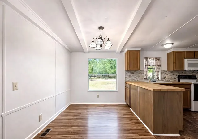 5th image of 2414 Nw 121St Ave, Gainesville, FL 32609 | MLS# GC539598