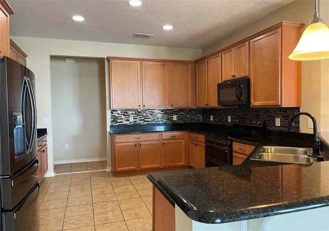 Photo 3 of Single family home for sale at 10026 Weathers Loop, Clermont, FL 34711 | MLS# O6400470 | Listing updated on 2026-09-12