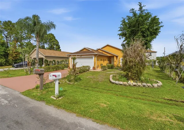 Photo 1 of Single family home for sale at 675 Basingstoke Ct, Kissimmee, FL 34758 | MLS# S5148170 | Listing updated on 2026-09-04