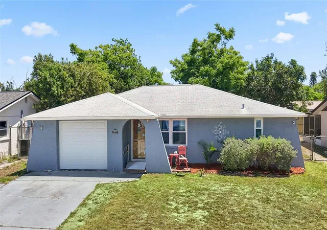 Photo 1 of Single family home for sale at 8840 Carmen Ln, Port Richey, FL 34668 | MLS# TB8499418 | Listing updated on 2026-10-02