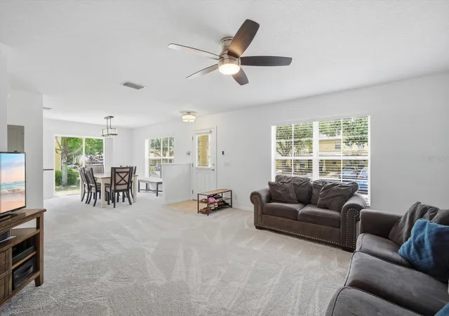 3rd image of 3435 Castle Stone Ct, Valrico, FL 33594 | MLS# TB8499420
