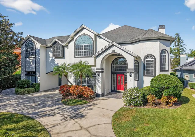 Photo 1 of Mansion for sale at 1741 Edgewater Dr, Mount Dora, FL 32757 | MLS# O6400491 | Listing updated on 2026-09-24