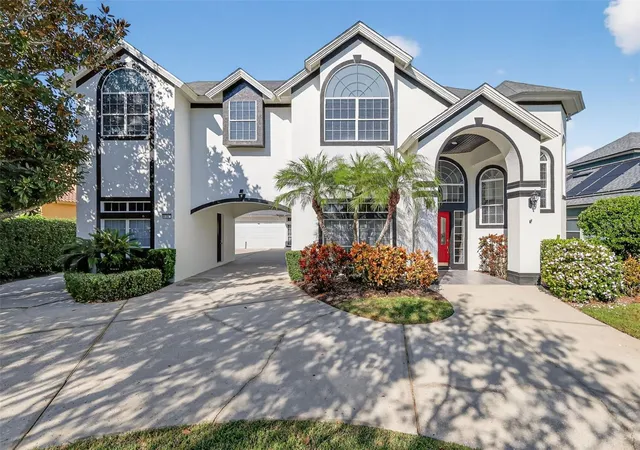 Photo 4 of Single family home for sale at 1741 Edgewater Dr, Mount Dora, FL 32757 | MLS# O6400491 | Listing updated on 2026-09-24
