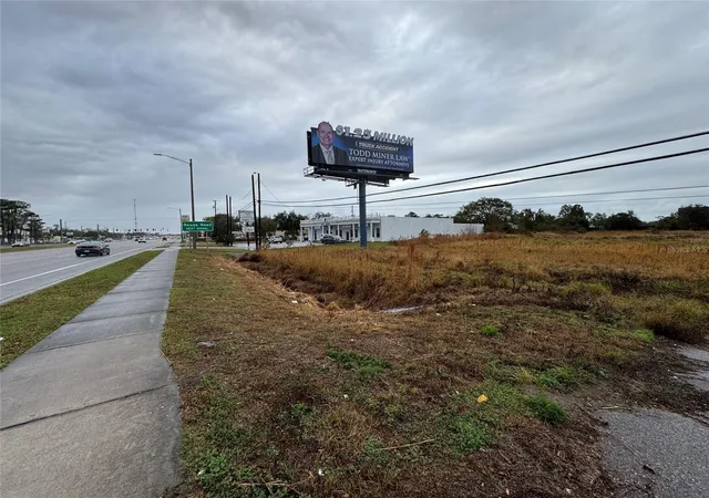 Photo 3 of Land for sale at 11065 E Colonial Dr, Orlando, FL 32817 | MLS# O6400496 | Listing updated on 2026-04-19