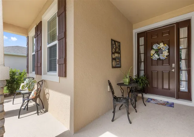 Photo 4 of Single family home for sale at 12421 Eastpointe Dr, Dade City, FL 33525 | MLS# TB8499435 | Listing updated on 2026-07-26