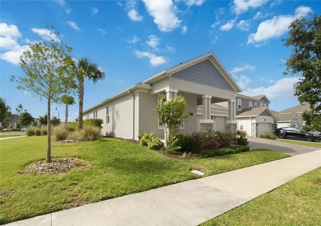 Photo 3 of Single family home for sale at 3000 Ella Way, St Cloud, FL 34771 | MLS# O6400500 | Listing updated on 2026-10-03