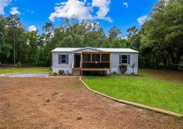 1st image of 7360 Sw 157th Ln, Dunnellon, FL 34432 | MLS# OM723073