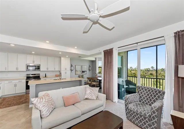 Homes for sale in Venice, FL | 12320 Wellen Golf St #306, Venice, FL 34293 | MLS# A4690622