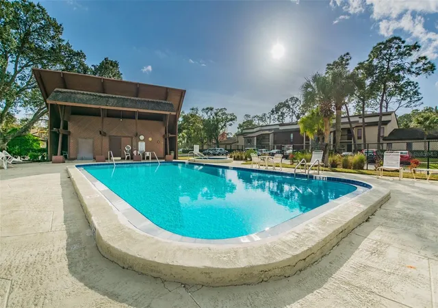 2nd image of 3505 Tarpon Woods Blvd, PALM HARBOR, FL 34685