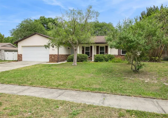 Homes for sale in Ocoee, FL | 706 Vandergrift Dr, Ocoee, FL 34761 | MLS# O6400529
