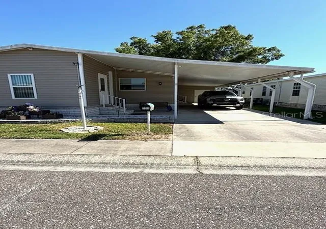 Photo 3 of Manufactured home for sale at 1001 Starkey Rd # 731, Largo, FL 33771 | MLS# TB8499503 | Listing updated on 2026-09-19