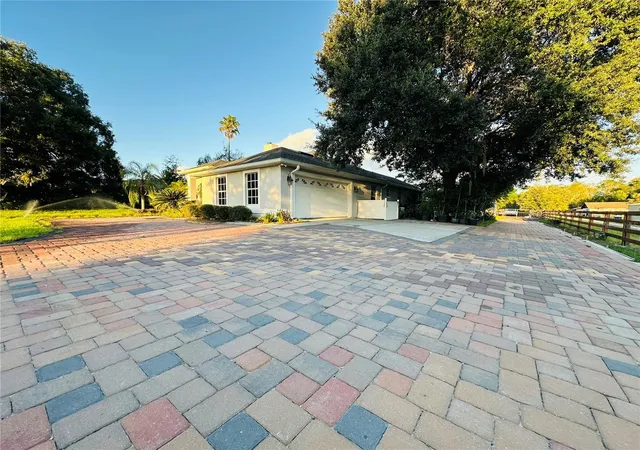 5th image of 1889 Ranchland Trl, Longwood, FL 32750 | MLS# V4948599