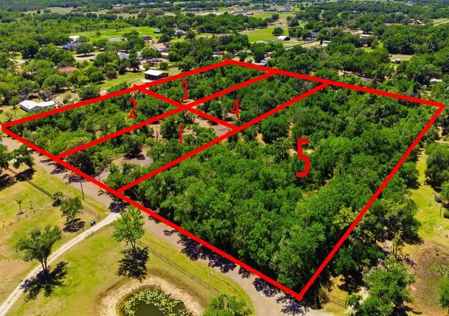 5th image of 19084 Red Bird Ln #LOT 2, Lithia, FL 33547 | MLS# TB8499520