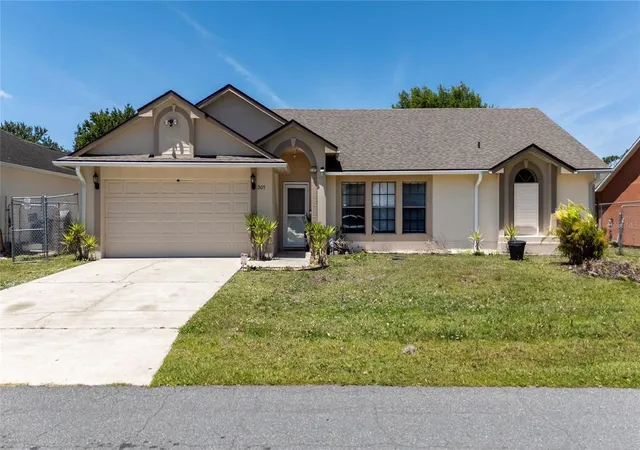 Homes for sale in Kissimmee, FL | 307 Colony Ct, Kissimmee, FL 34758 | MLS# S5148191