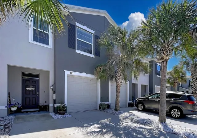 2nd image of 3313 Pleasant Willow Ct, Brandon, FL 33511 | MLS# TB8499554